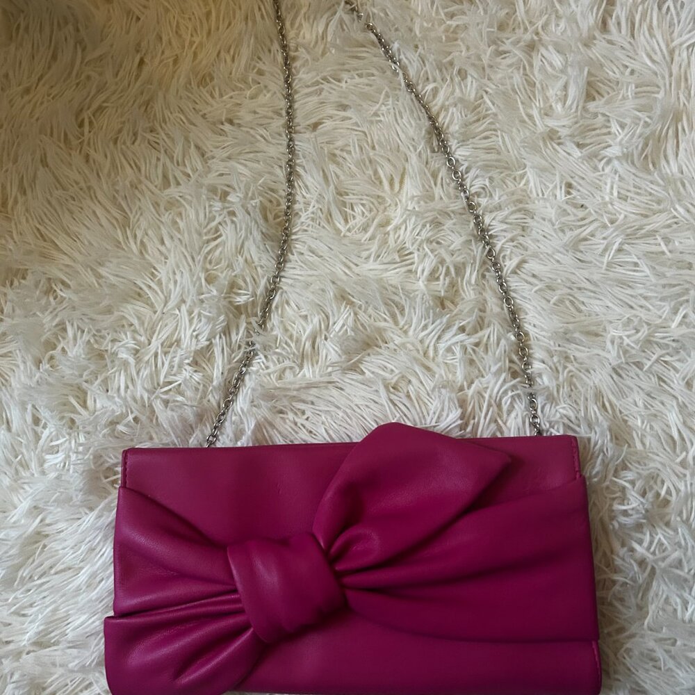 I.N.C. Bowah Hands-Through Clutch – Berry Silver ✨👜 - New